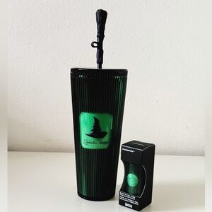 Starbucks Wicked ELPHABA Pleated Glow-in-the-Dark Cold Cup & Keychain Set